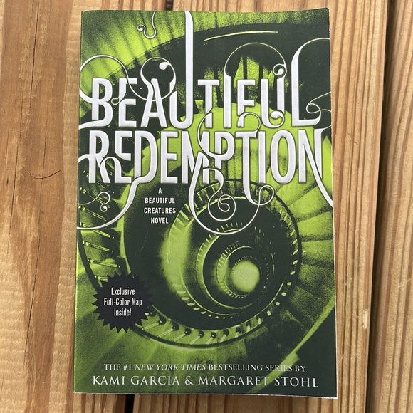 Beautiful Creatures Novels 1-4 Creatures, Darkness, Chaos, Redemption SC Books - Picture 8 of 8